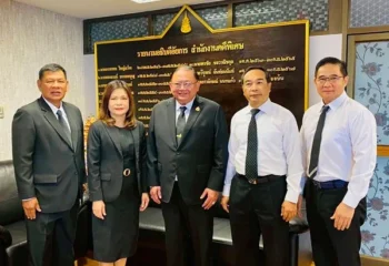 ”สัญจัย จันทร์ผ่อง “ผู้ตรวจการอัยการตรวจติดตามการปฏิบัติราชการของสำนักงานคดีพิเศษ สำนักงานอัยการสูงสุด“วางนโยบายปฏิบัติงาน ในการให้บริการประชาชนอย่างรวดเร็วและมีประสิทธิภาพ”